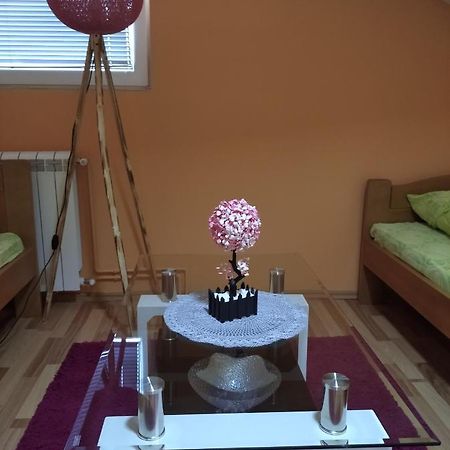 Buric Rooms Nikšić 外观 照片