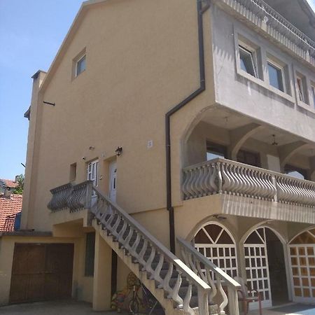 Buric Rooms Nikšić 外观 照片