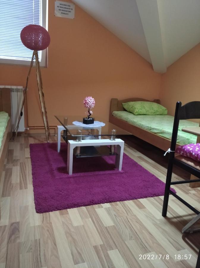 Buric Rooms Nikšić 外观 照片
